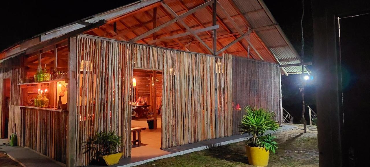Ponta Poranga Jungle Lodge Nin Ngoại thất bức ảnh