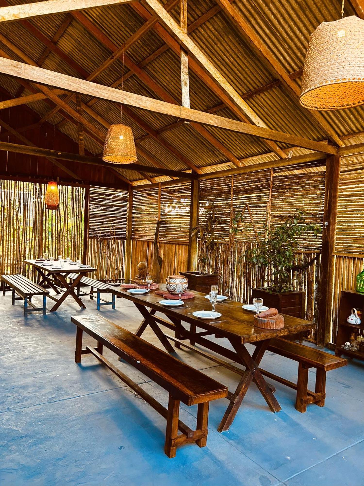 Ponta Poranga Jungle Lodge Nin Ngoại thất bức ảnh