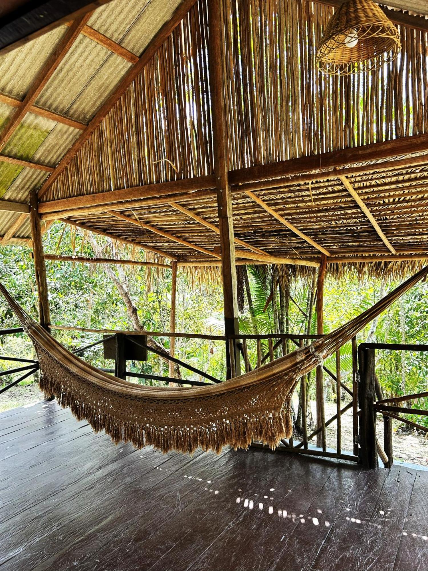 Ponta Poranga Jungle Lodge Nin Ngoại thất bức ảnh